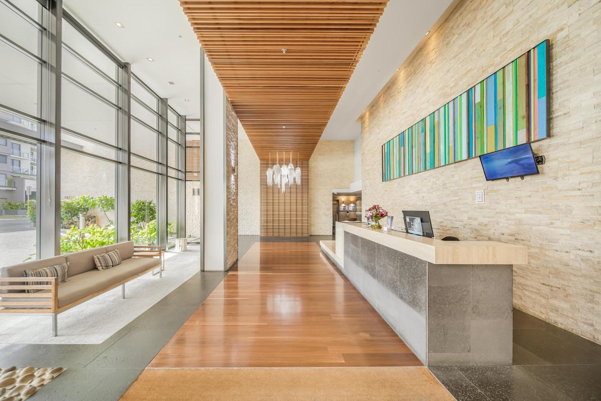 Oaks Redcliffe Mon Komo Suites Exterior photo