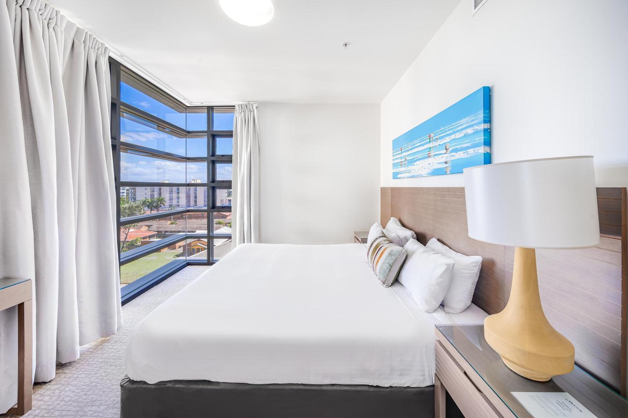 Oaks Redcliffe Mon Komo Suites Exterior photo